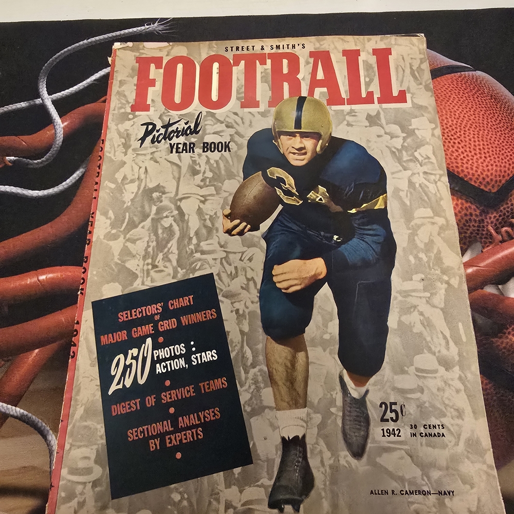 VINTAGE 1942 Street & Smith’s Football Pictorial Year Book - Allen R. Cameron